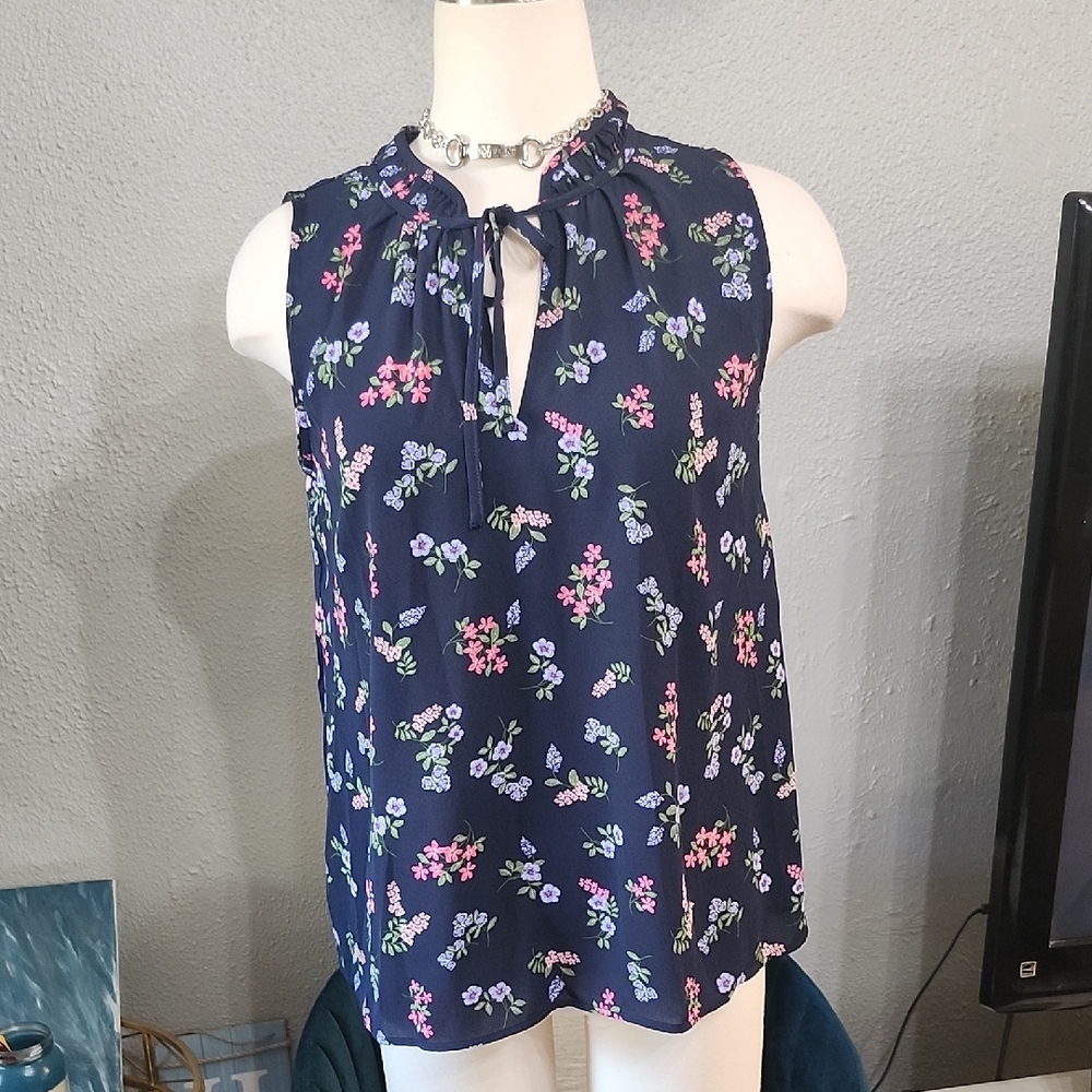 LOF Navy Floral Sleeveless Blouse